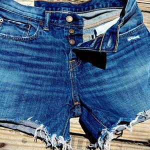 Cut off jean shorts